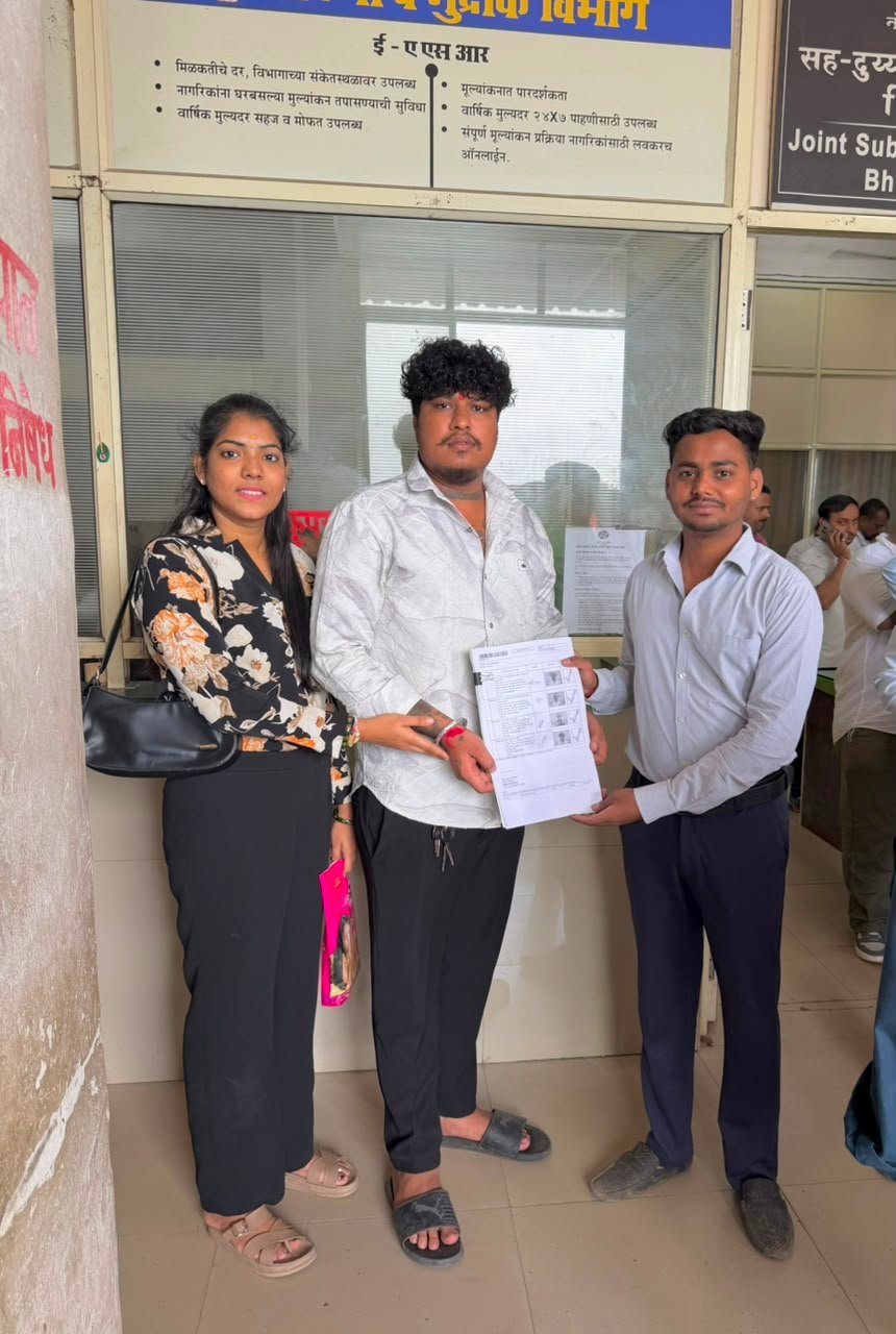 Happy customer of Shivanetra Estate after registration in Thane — photo 1